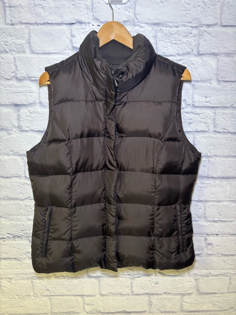 Eddie Bauer Women’s  Puffer Vest Premium Quality Goose Down Brown Size Large